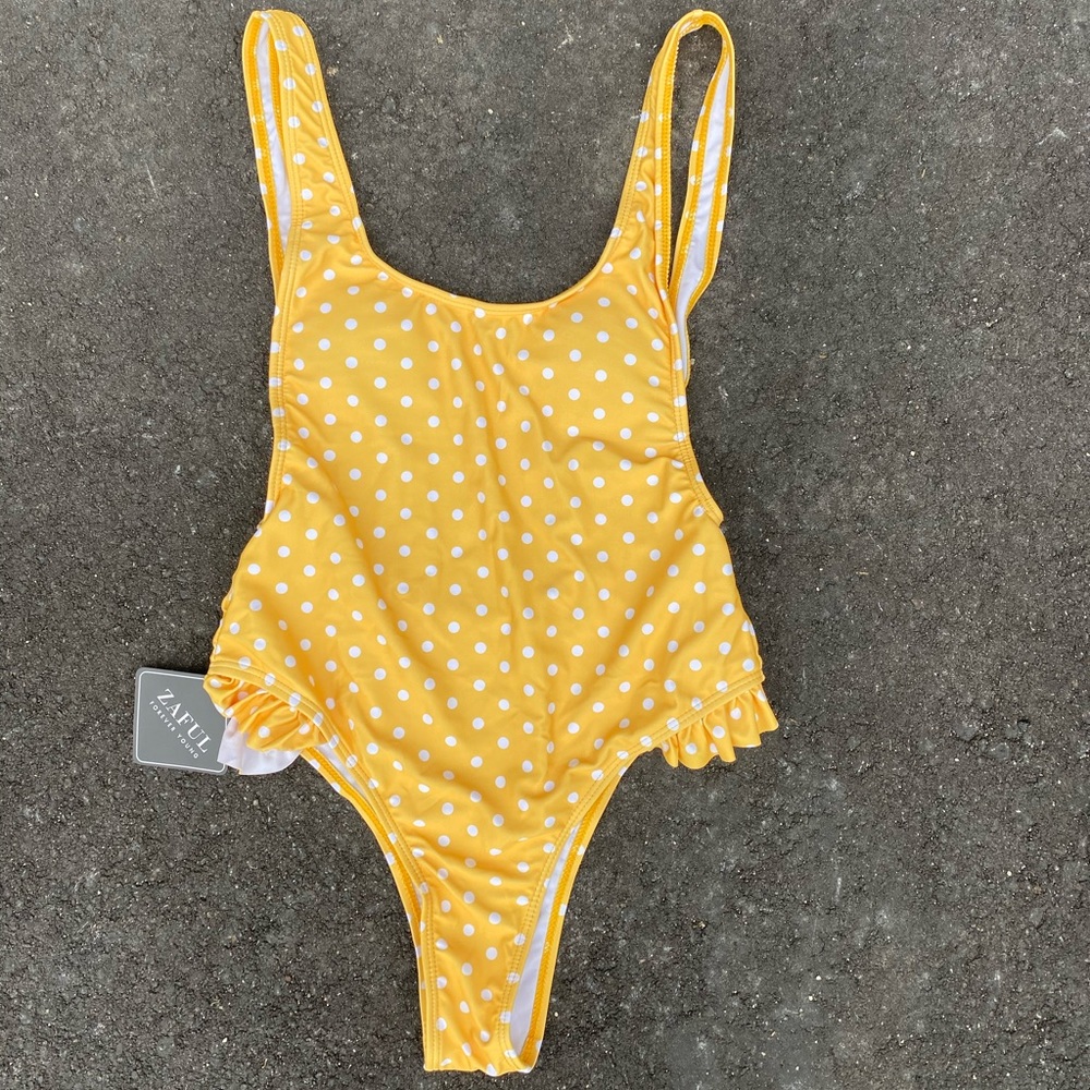 Bathing suit